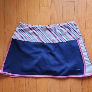 Nike Striped Athletic Skirt Size Girls Large